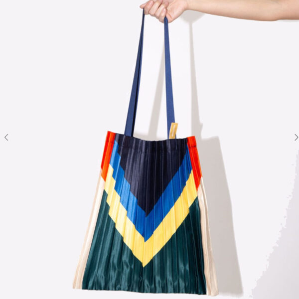 Borsa plissettata tote by Multitudes - Image 2